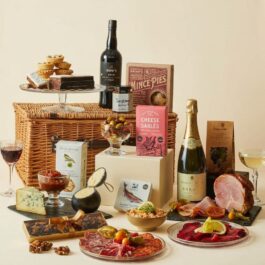 Luxury 20" Wicker Hamper