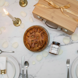 Hap-Pie "I Love You" Hamper